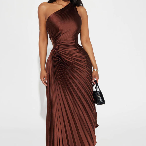 The Goddess Silhouette Maxi Dress