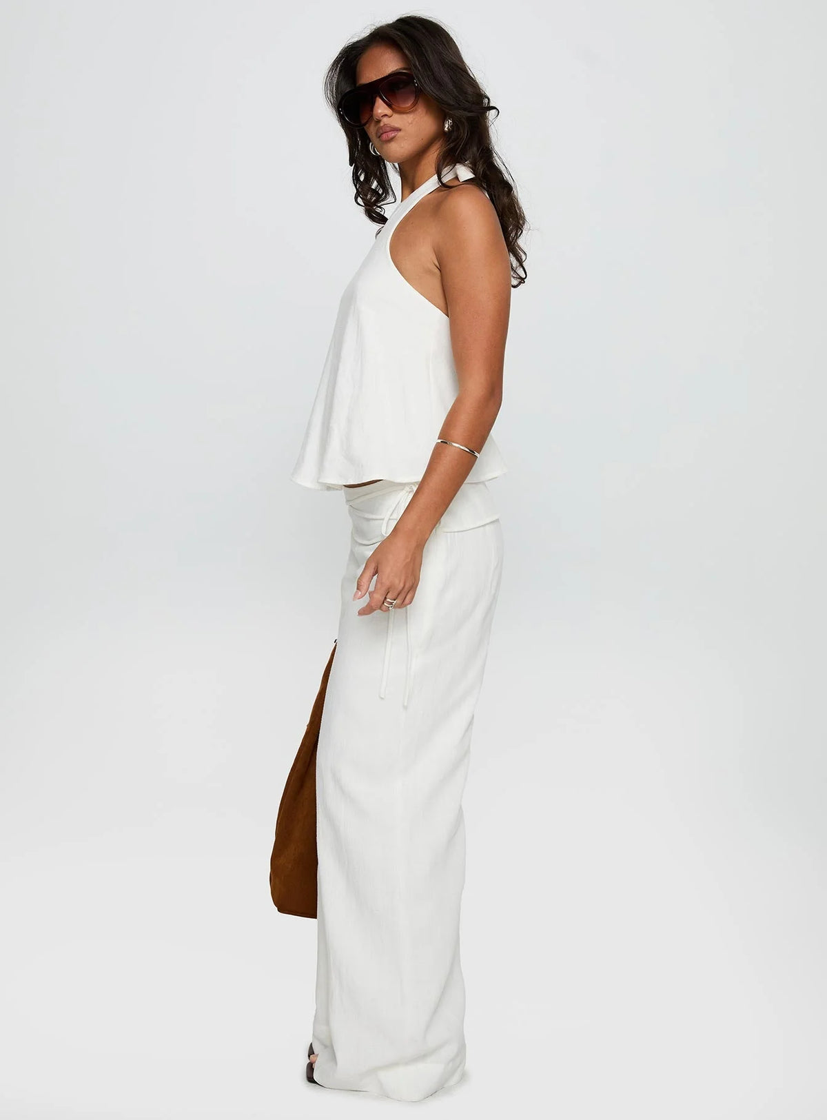 The Saint-Tropez Linen Wide-Leg Trousers
