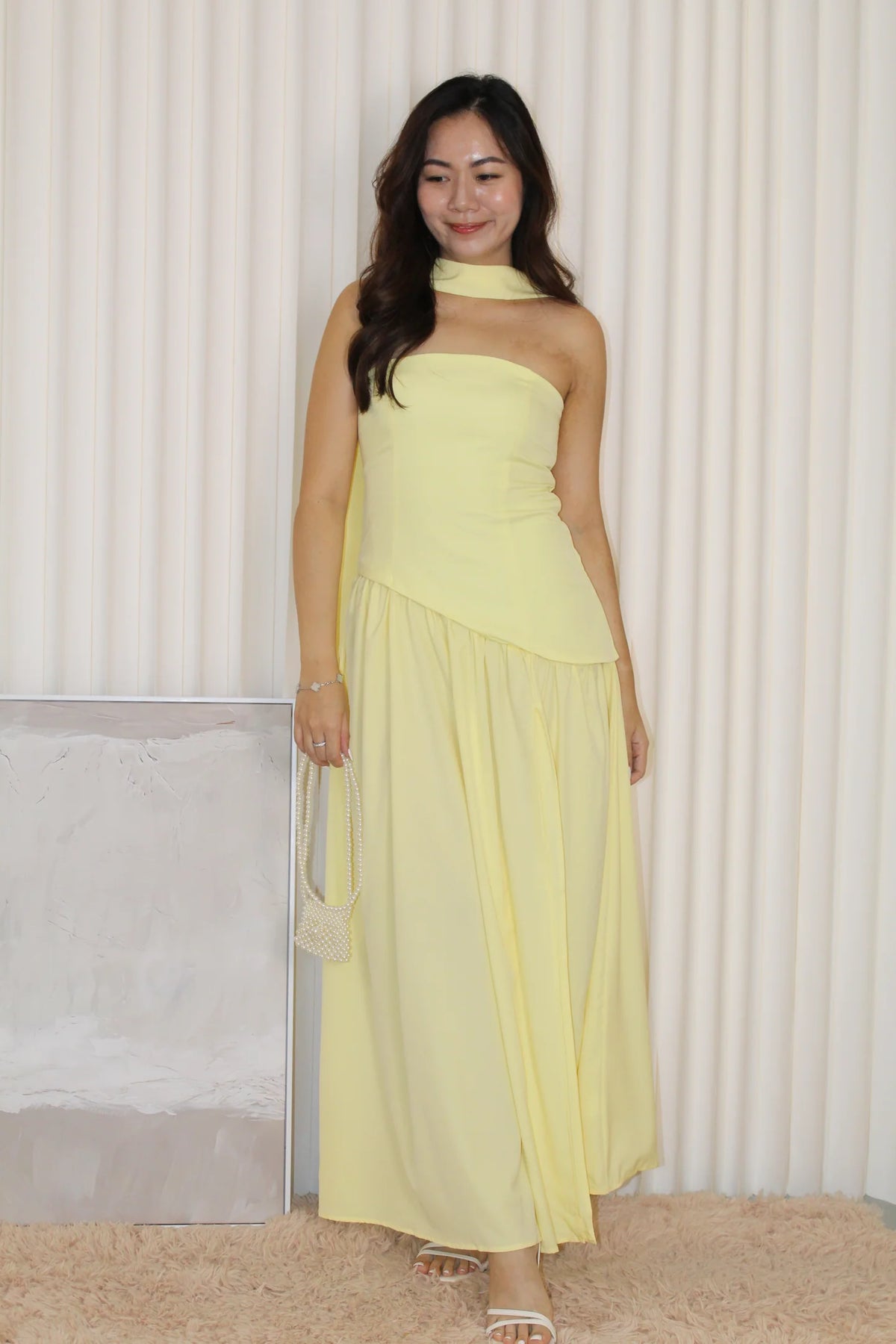 Das Saint-Tropez Schal-Maxikleid