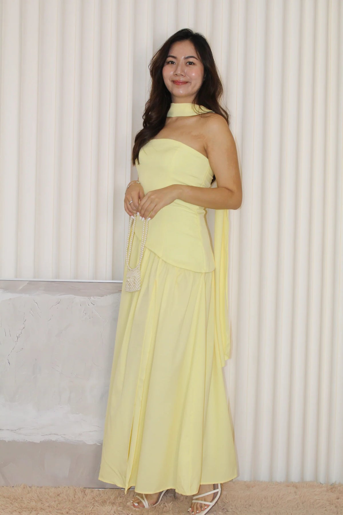 Das Saint-Tropez Schal-Maxikleid