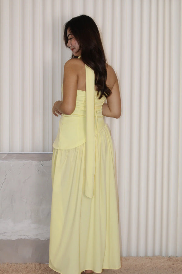 Das Saint-Tropez Schal-Maxikleid